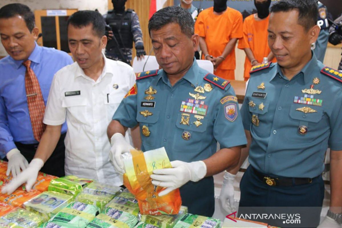 Lanal Palembang koordinasi dengan BNN kembangkan penangkapan sabu