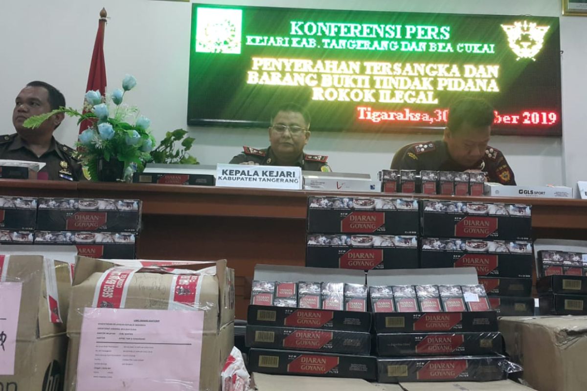 Peredaran 160 ribu batang rokok ilegal digagalkan Bea Cukai, 1 tersangka diamankan