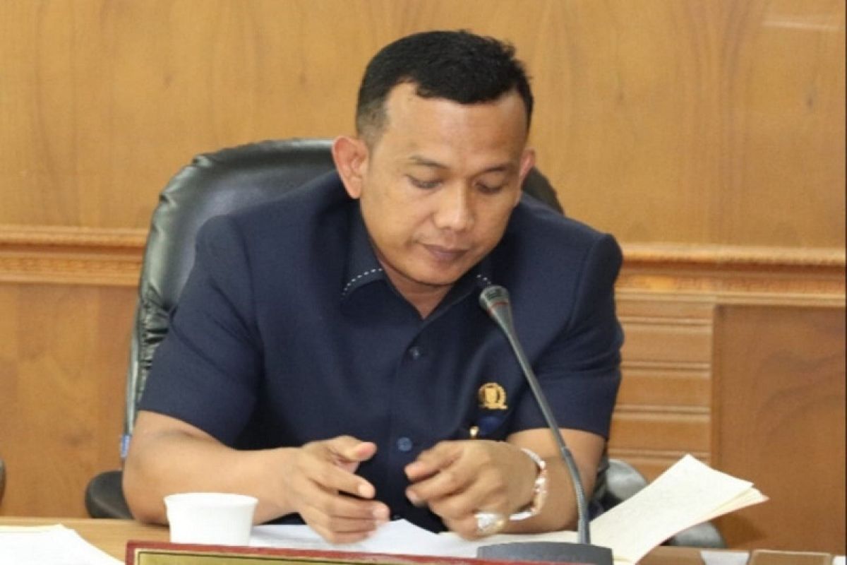 Disnakertrans Riau tak pegang peta data pengangguran, ini kritik Dewan