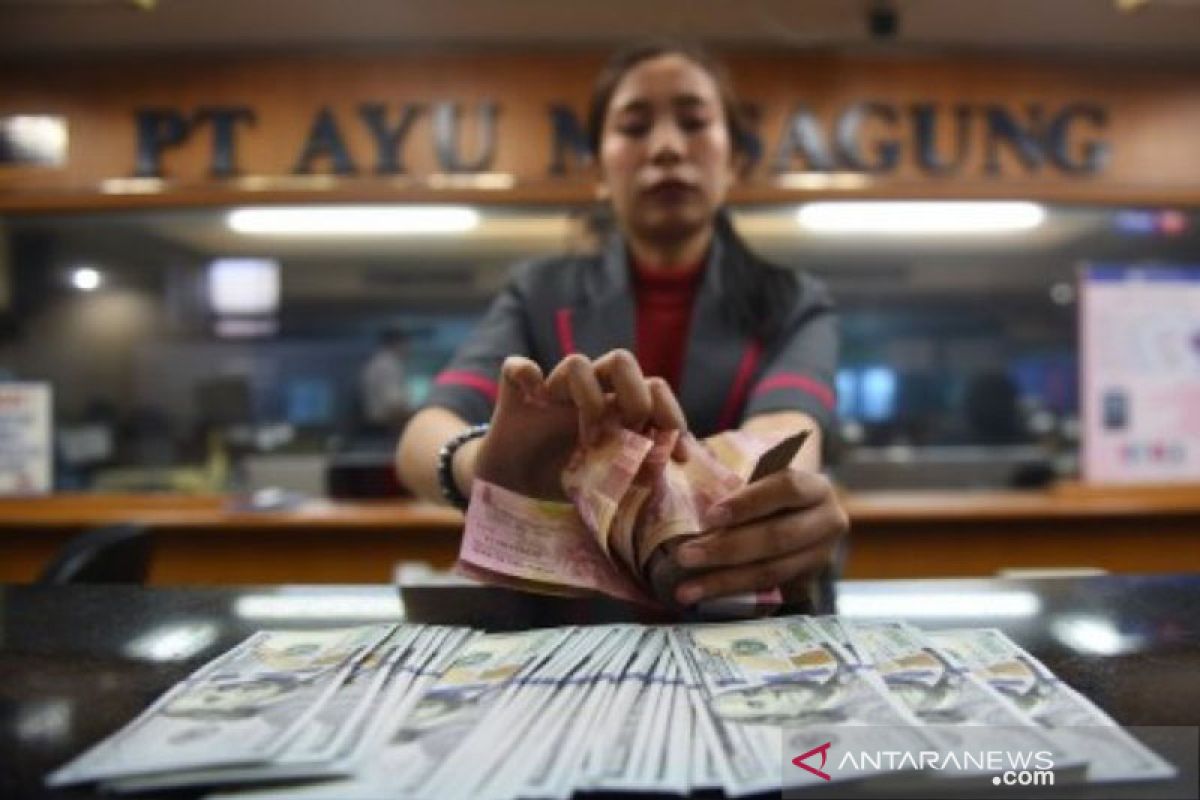 Rupiah Kamis pagi menguat 23 poin atau 0,16 persen