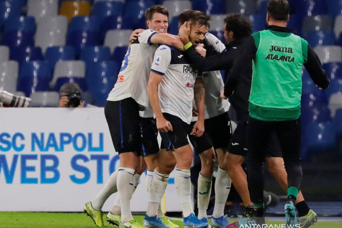 Atalanta bermain imbang di kandang Napoli 2-2