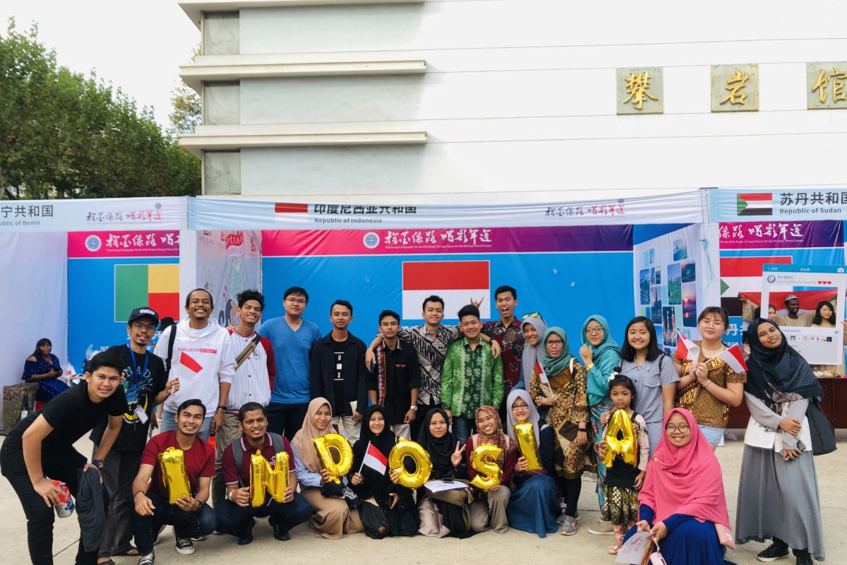 Pelajar Indonesia  meriahkan Festival Kebudayaan Internasional di Wuhan