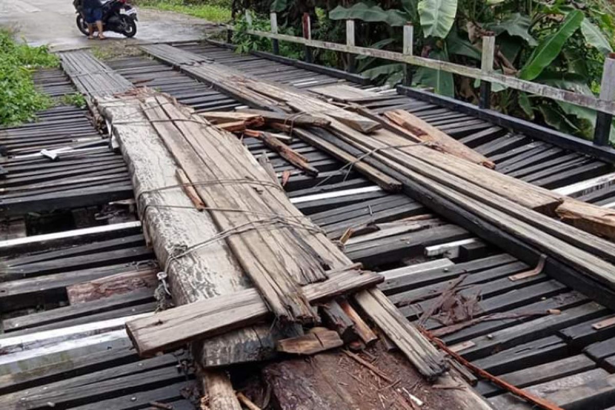 Tahun ini jembatan di sungai Melancau batas Indonesia - Malaysia dibangun