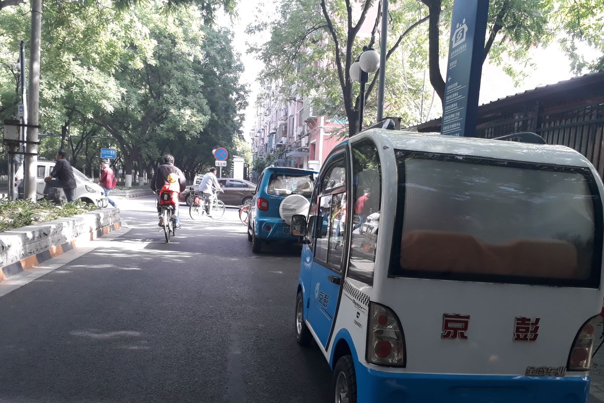 Beijing ganti 20.000 taksi lama dengan mobil listrik