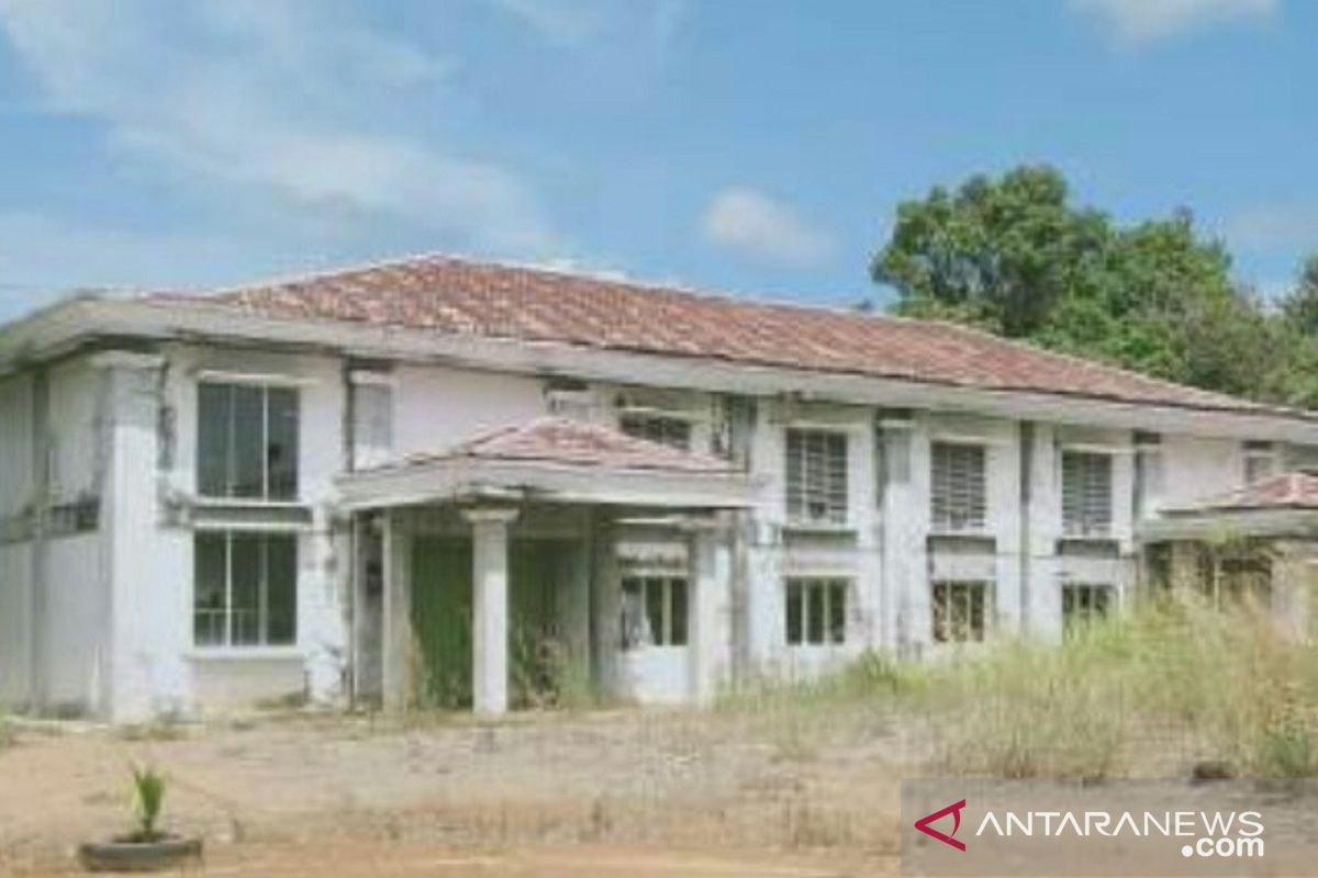 Mukomuko perbaiki bangunan bekas pabrik untuk gudang logistik bencana
