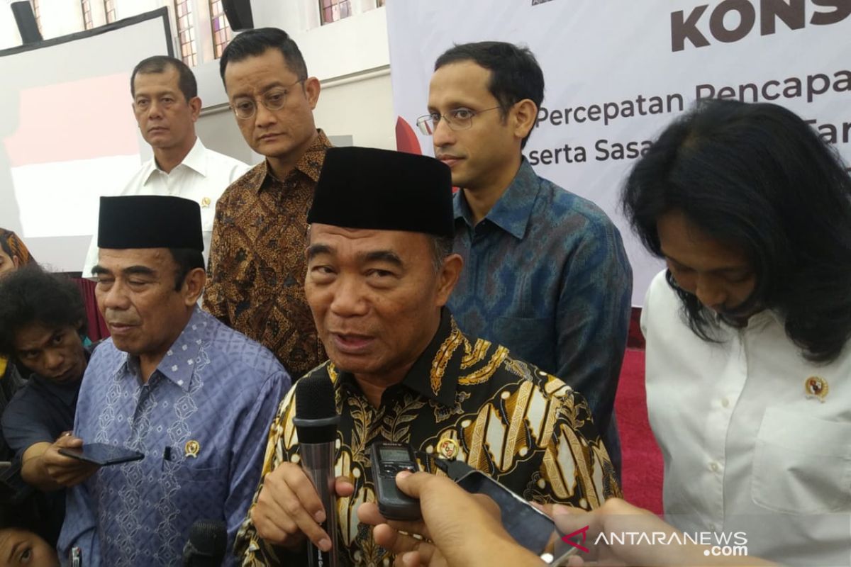 Pemerintah masih upayakan seluruh masyarakat miskin masuk PBI JKN