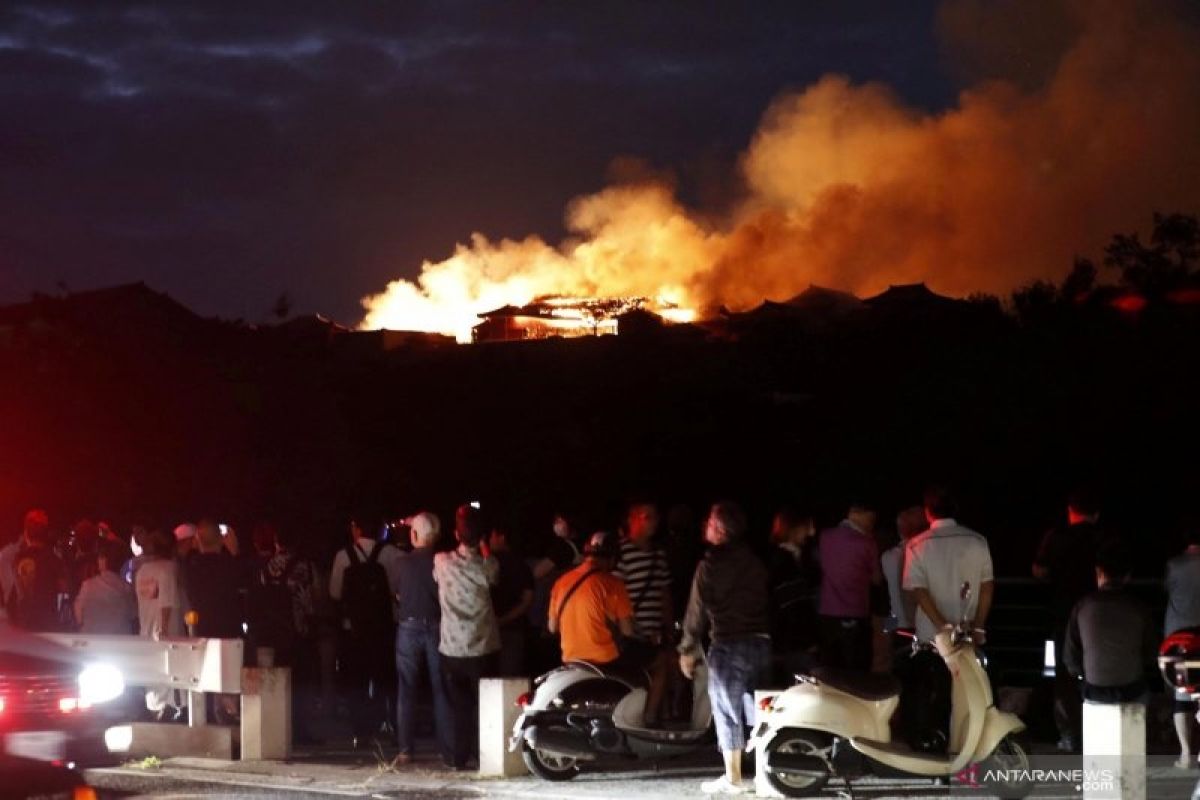 Kastil Shuri, situs Warisan Dunia di Okinawa terbakar