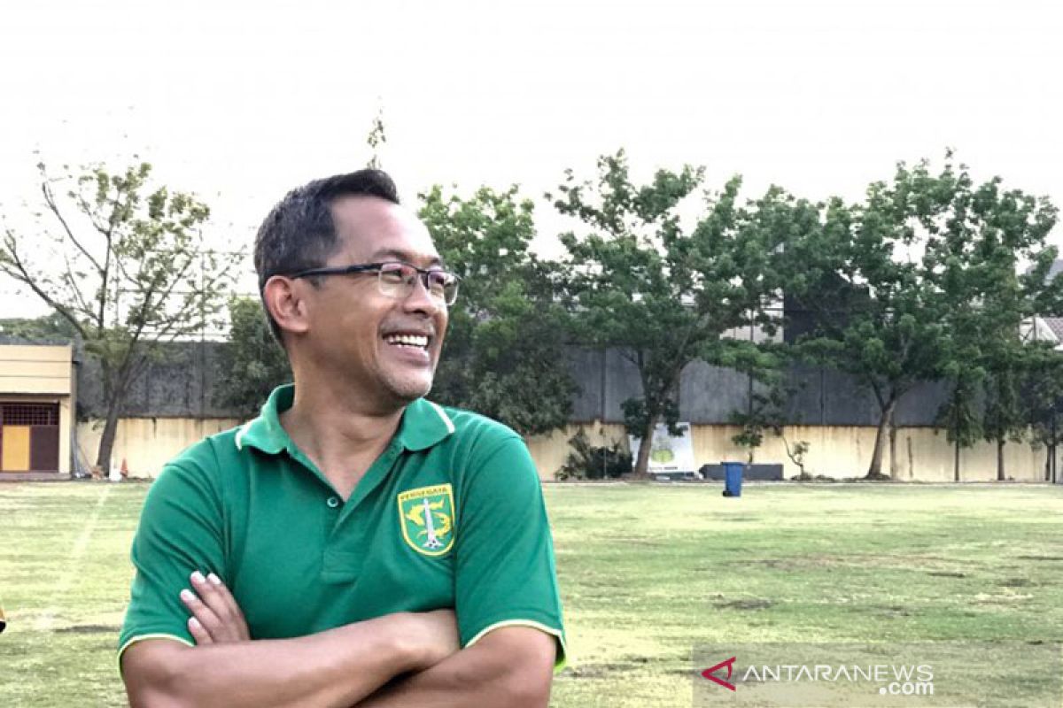Persebaya Surabaya targetkan Aji Santoso selamatkan tim