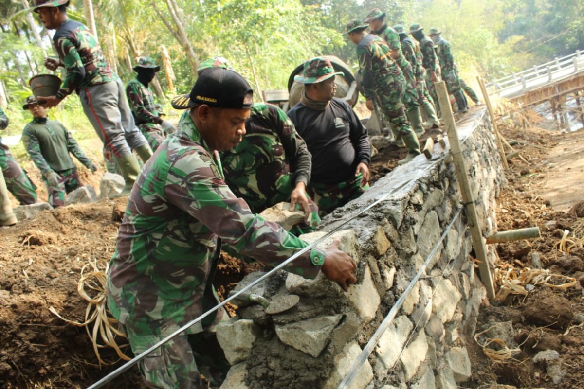 Jembatan hasil TMMD di Tabanan-Bali tingkatkan laju perekonomian