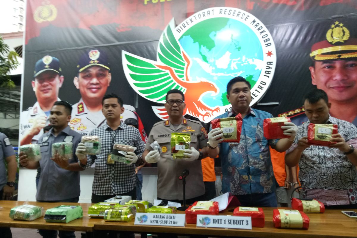 Jaringan narkoba Malaysia-Pekanbaru-Jakarta dibongkar