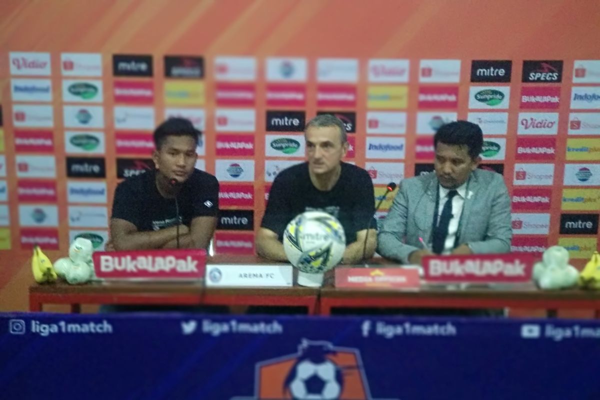 Pelatih: Angin jadi faktor kekalahan Arema FC