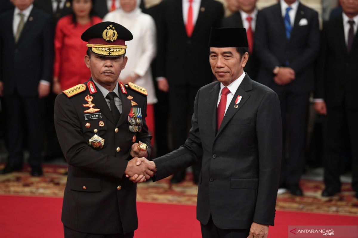 Presiden Jokowi lantik Idham Azis sebagai Kapolri