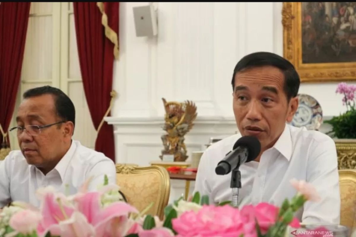 Presiden Jokowi tanggapi rencana pemakaian cadar dan celana cingkrang