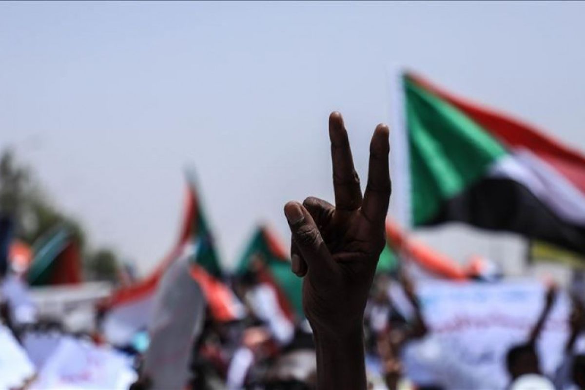 Pemrotes Sudan desak pembubaran bekas partai yang berkuasa