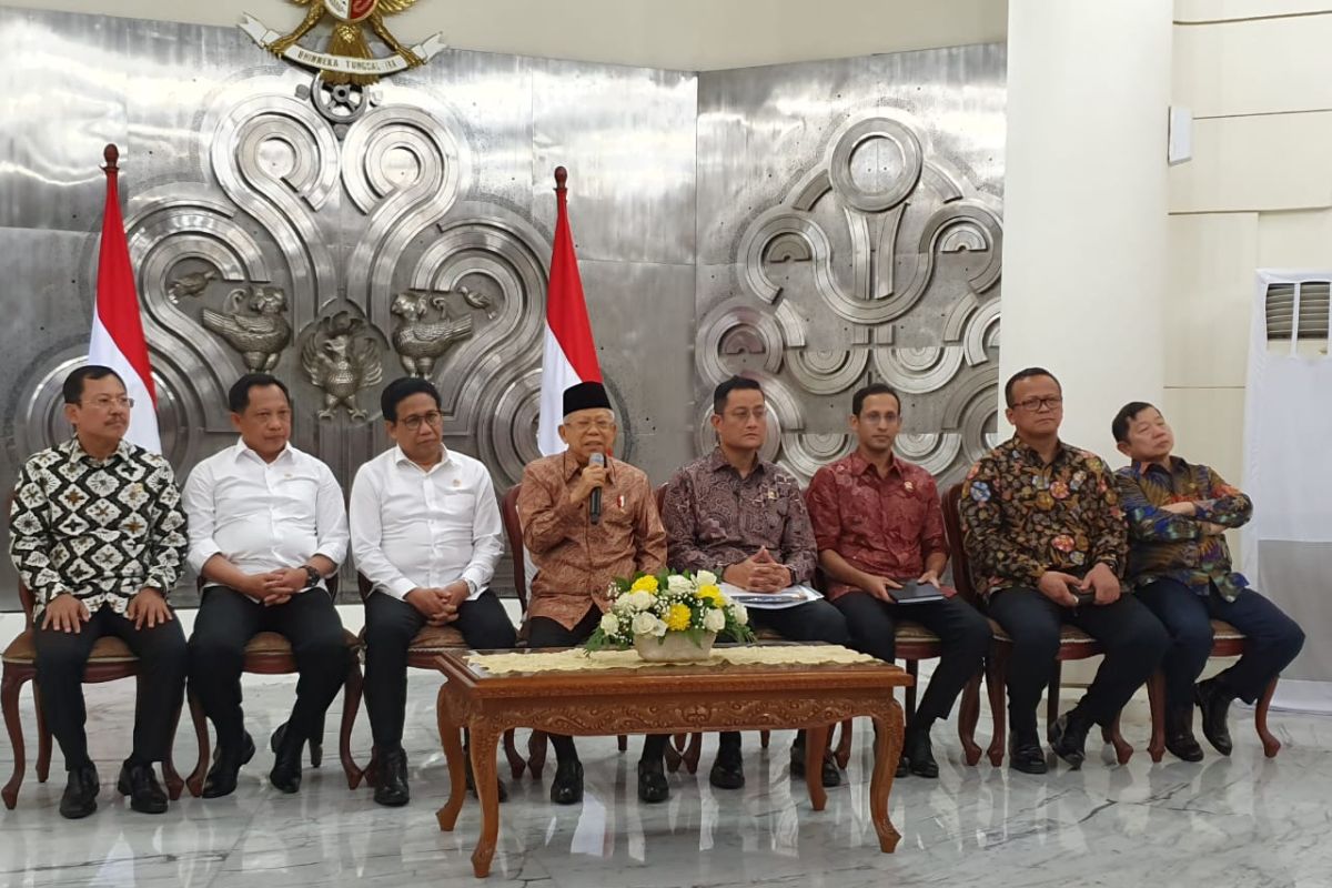 Ma'ruf Amin diitugasi Jokowi urus pembangunan SDM dan ekonomi syariah