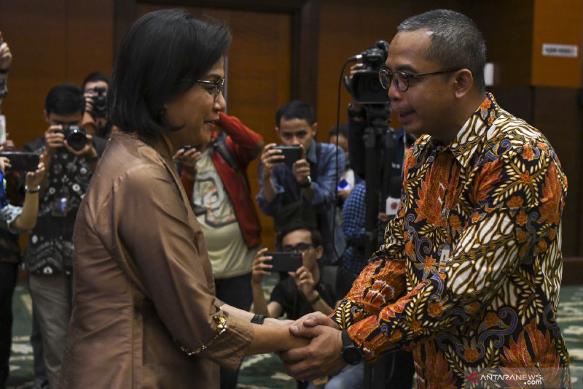 Sri Mulyani berharap Suryo Utomo mampu kawal penerimaan pajak 2019