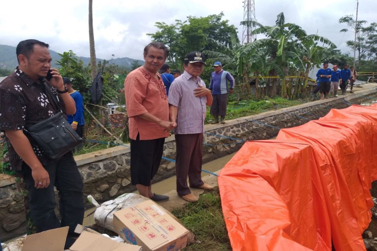 Warga Banjarnegara diimbau waspadai longsor