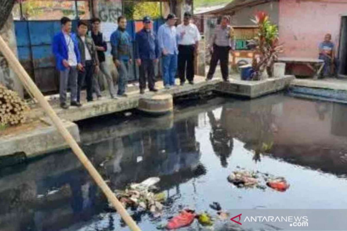 DPRD soroti parahnya pencemaran air sungai di lingkungan tempat tinggal Bupati Bekasi