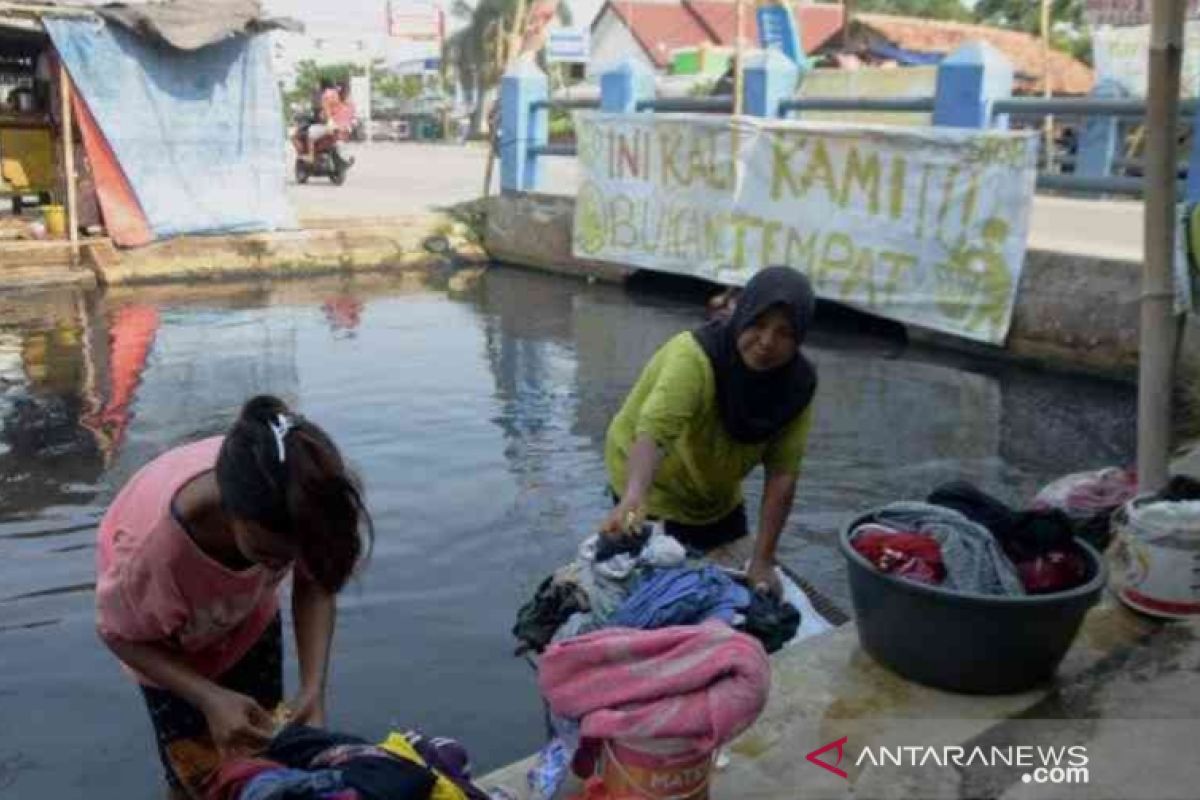 Dinas Lingkungan Hidup Bekasi segera lakukan penyisiran sungai tercemar limbah