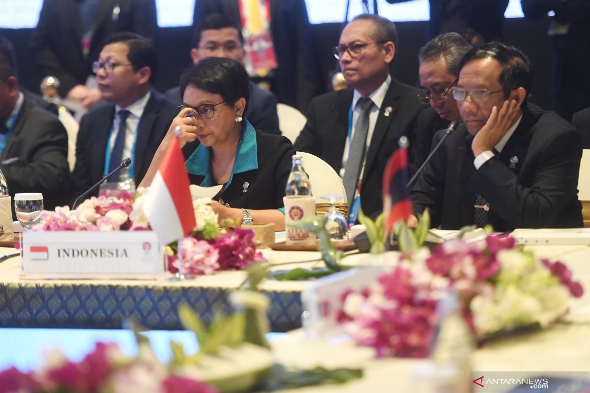 Indonesia urges ASEAN to increase regional monitoring mechanism