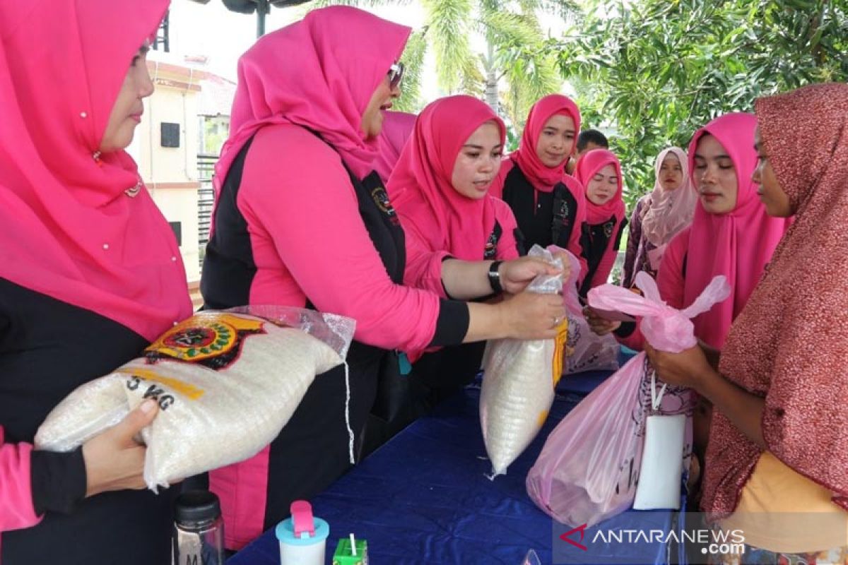 Peringati HKGB di Aceh Utara dimeriahkan senam zumba dan bazar murah