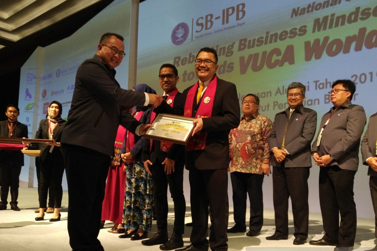 SB-IPB gelar seminar nasional dan pelepasan alumni