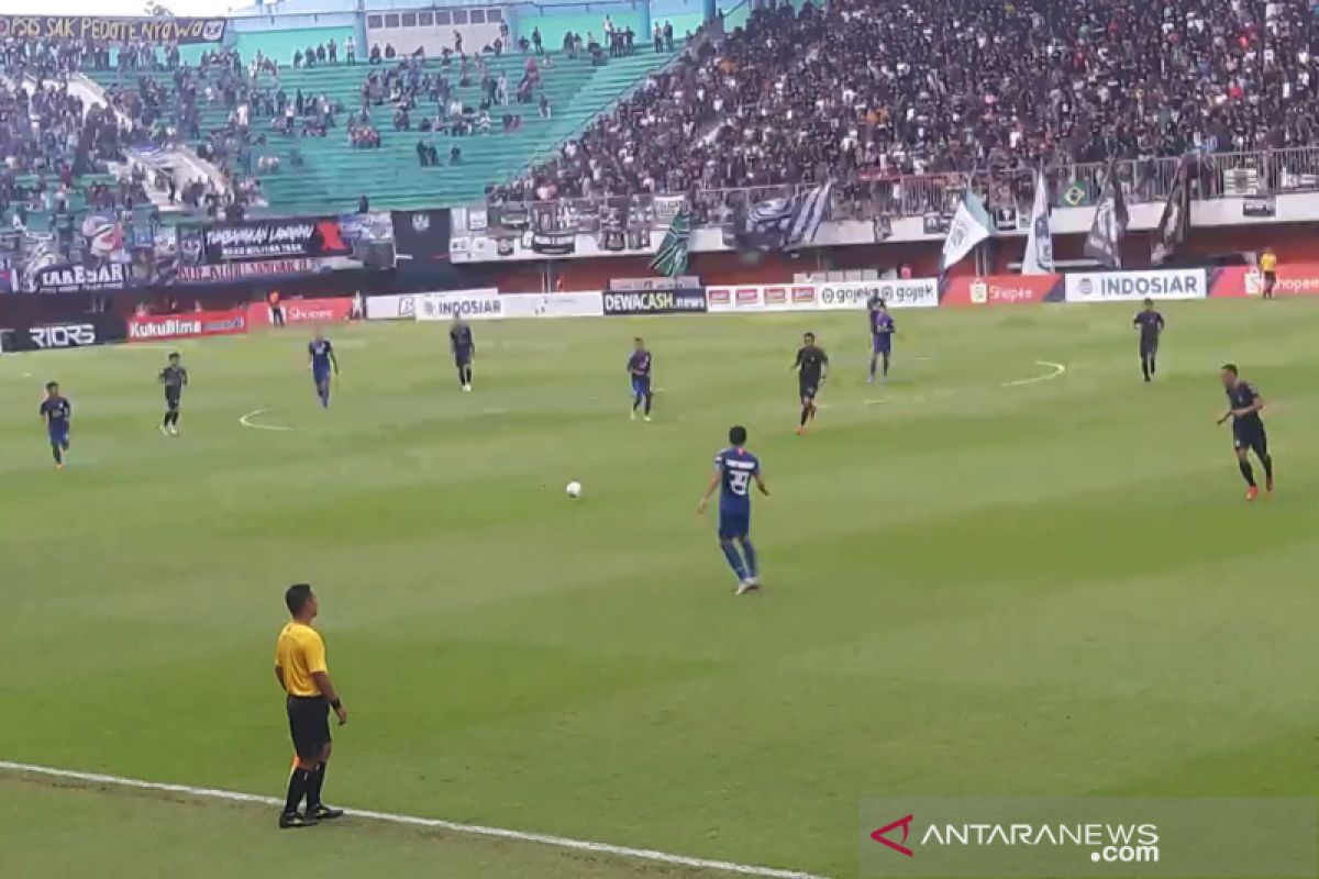 PSIS libas PSS dengan skor 3-0