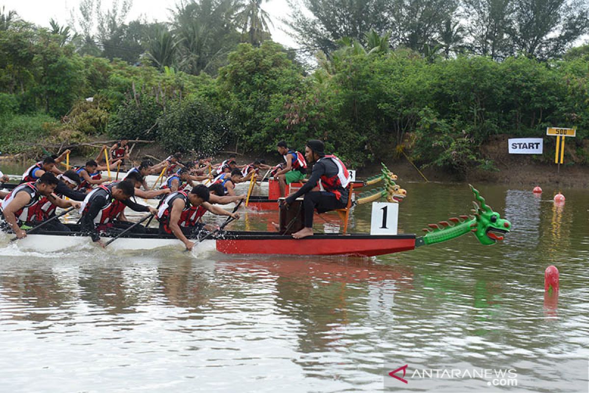 Lomba Perahu Naga Aceh