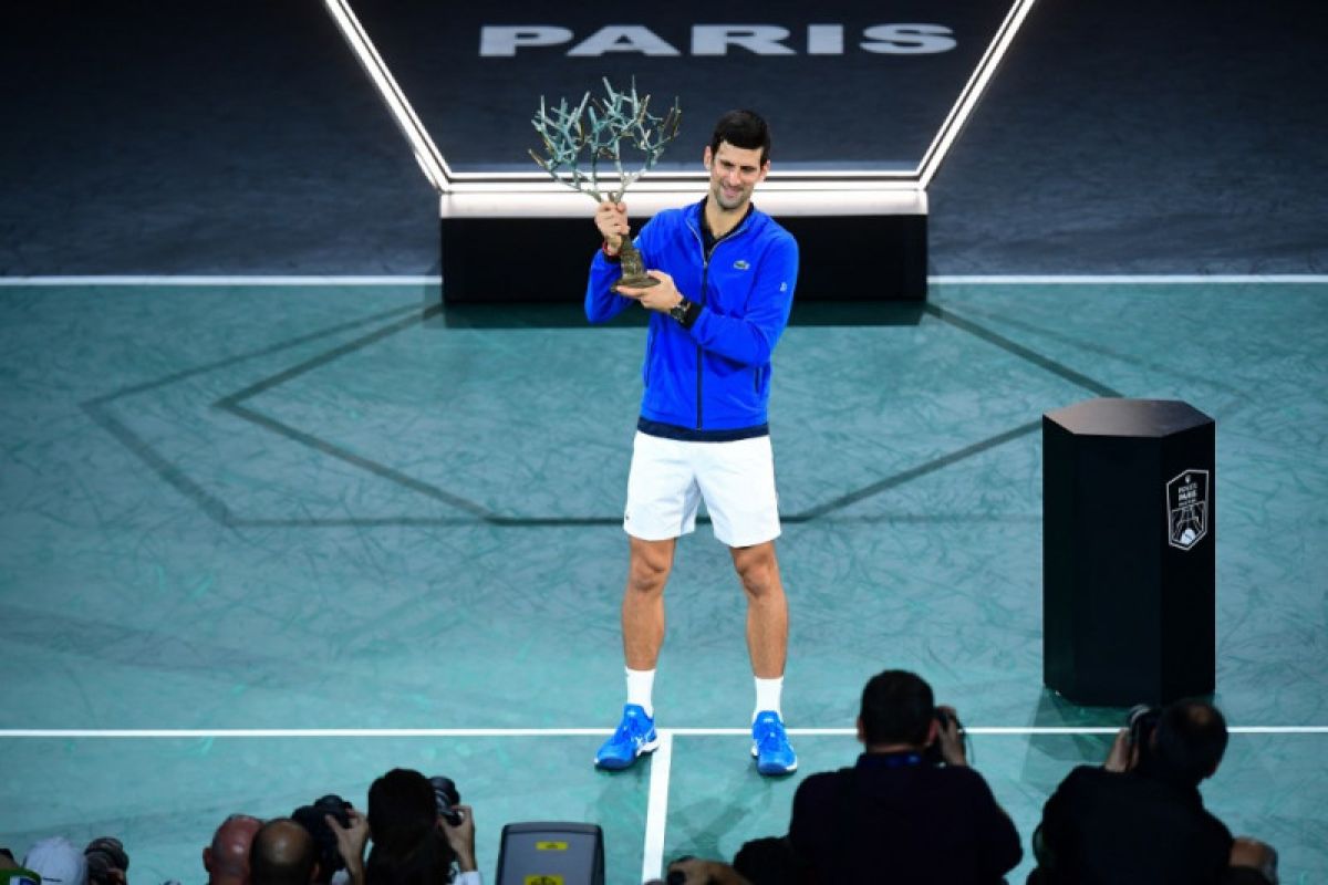 Novak Djokovic juara Paris Masters untuk kelima kalinya