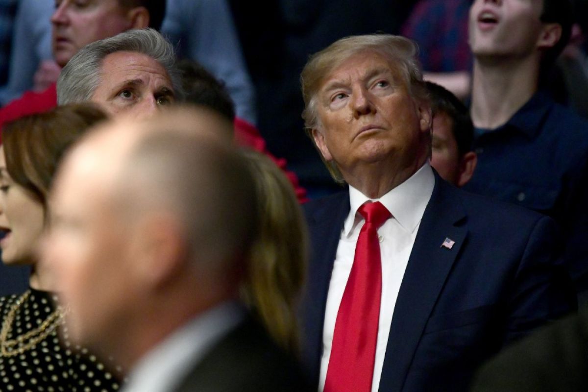 Trump diteriaki penonton saat menonton tarung bebas