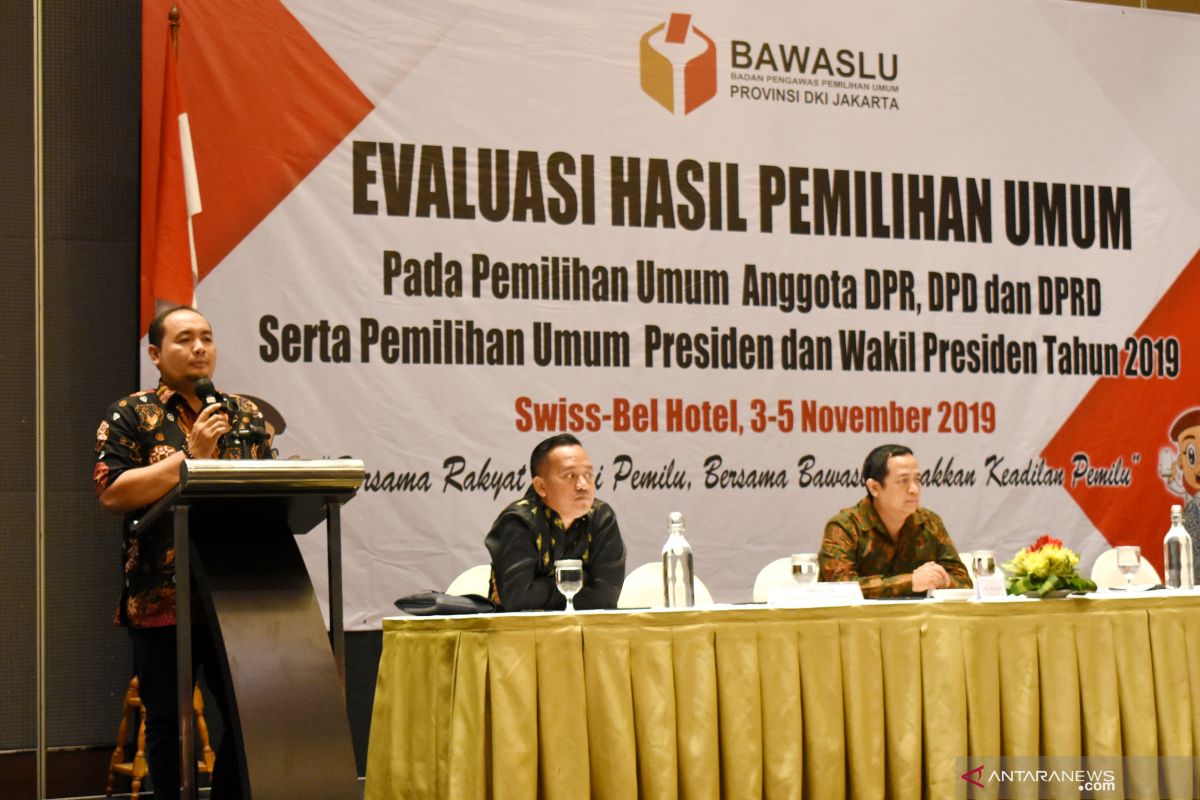 Bawaslu DKI Jakarta evaluasi hasil Pemilu 2019