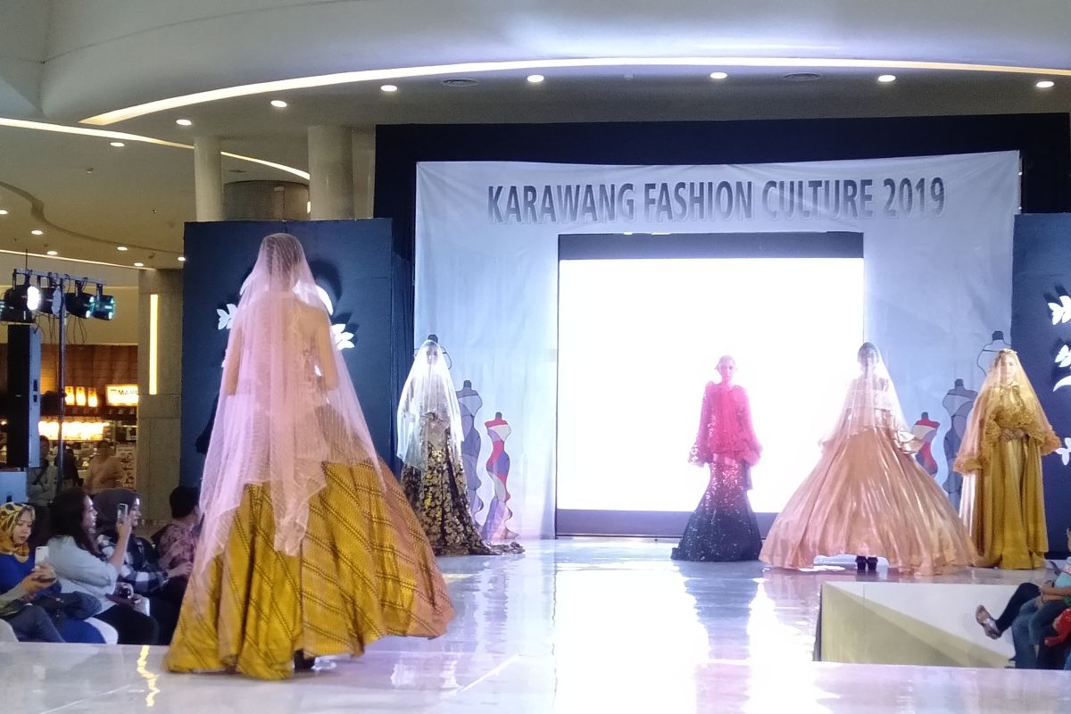 Bupati berharap Karawang Fashion Culture jadi acara setiap tahun