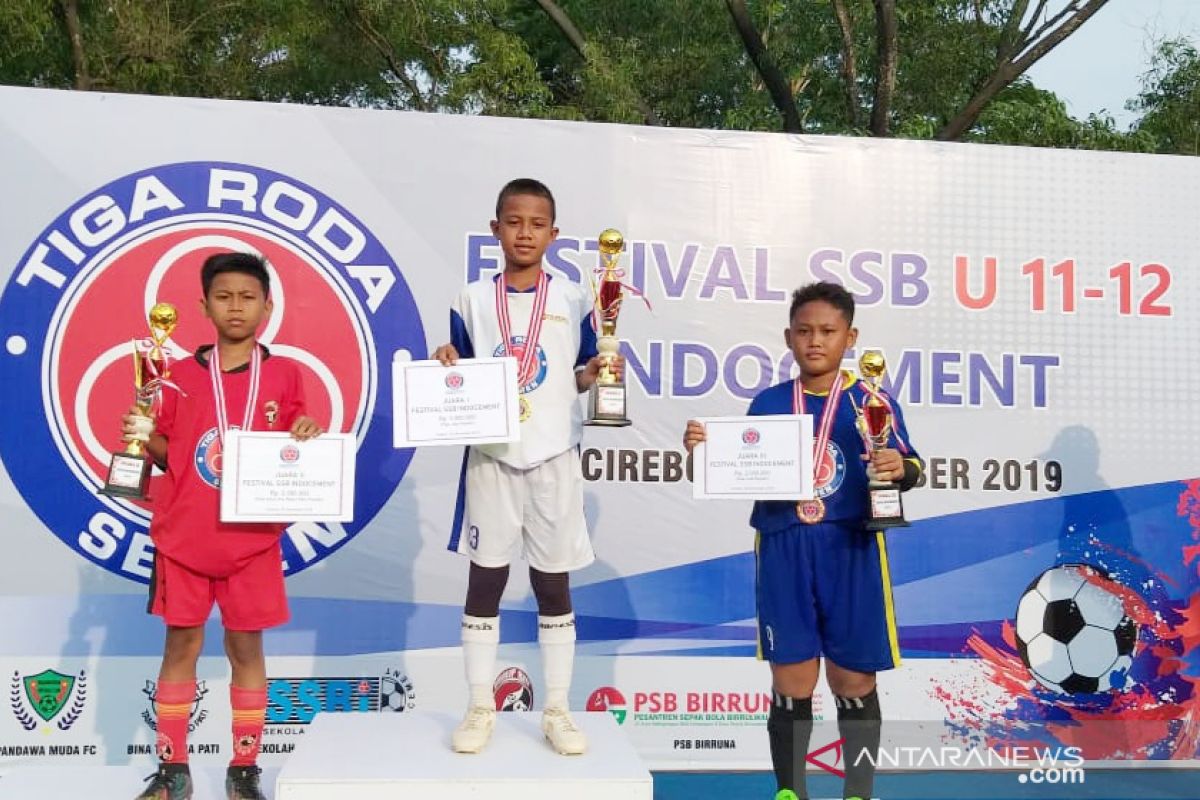 PSB Birruna Cirebon jadi juara Festival Sekolah Sepak Bola Indocement