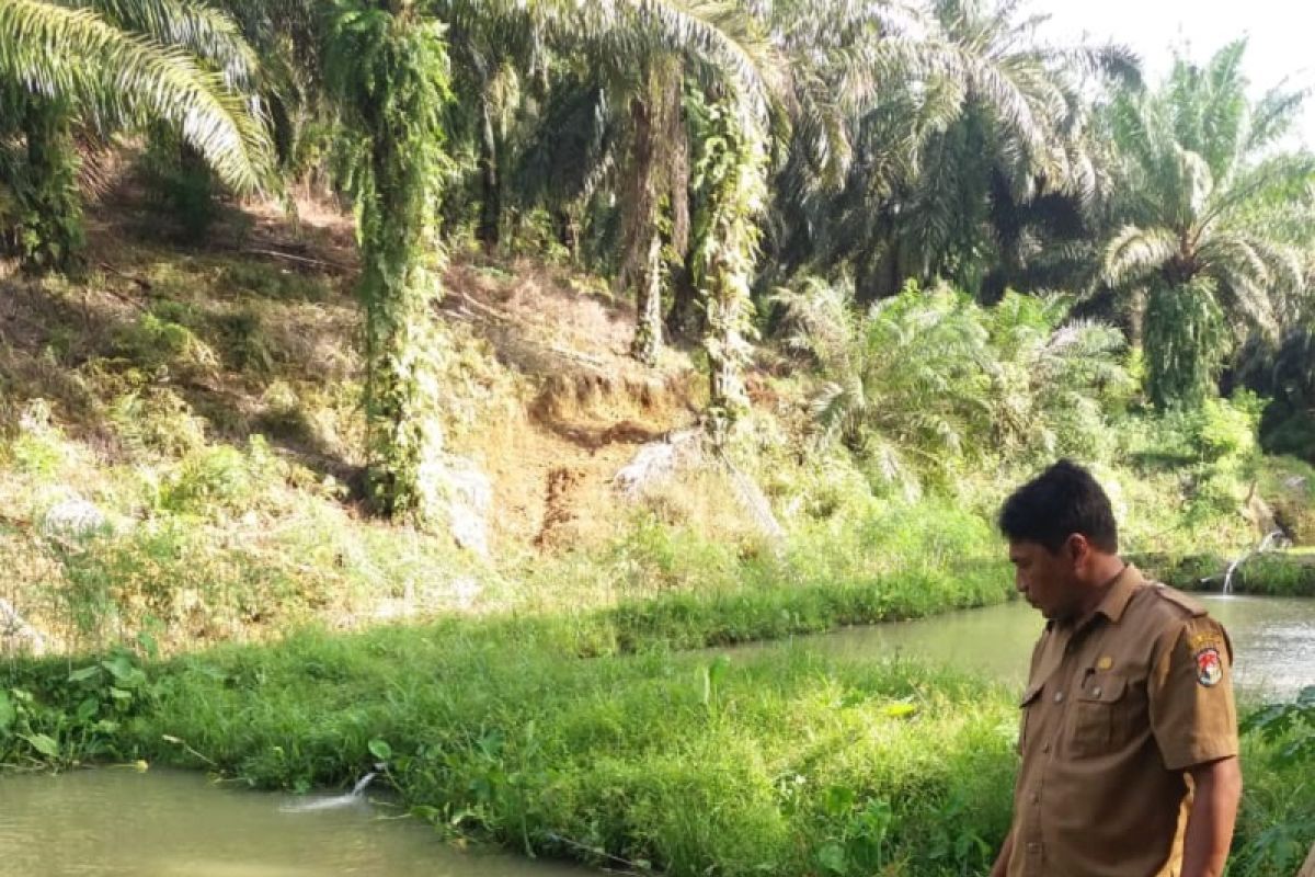 2020 Petani Mukomuko peroleh bantuan peralatan ikan bioflok