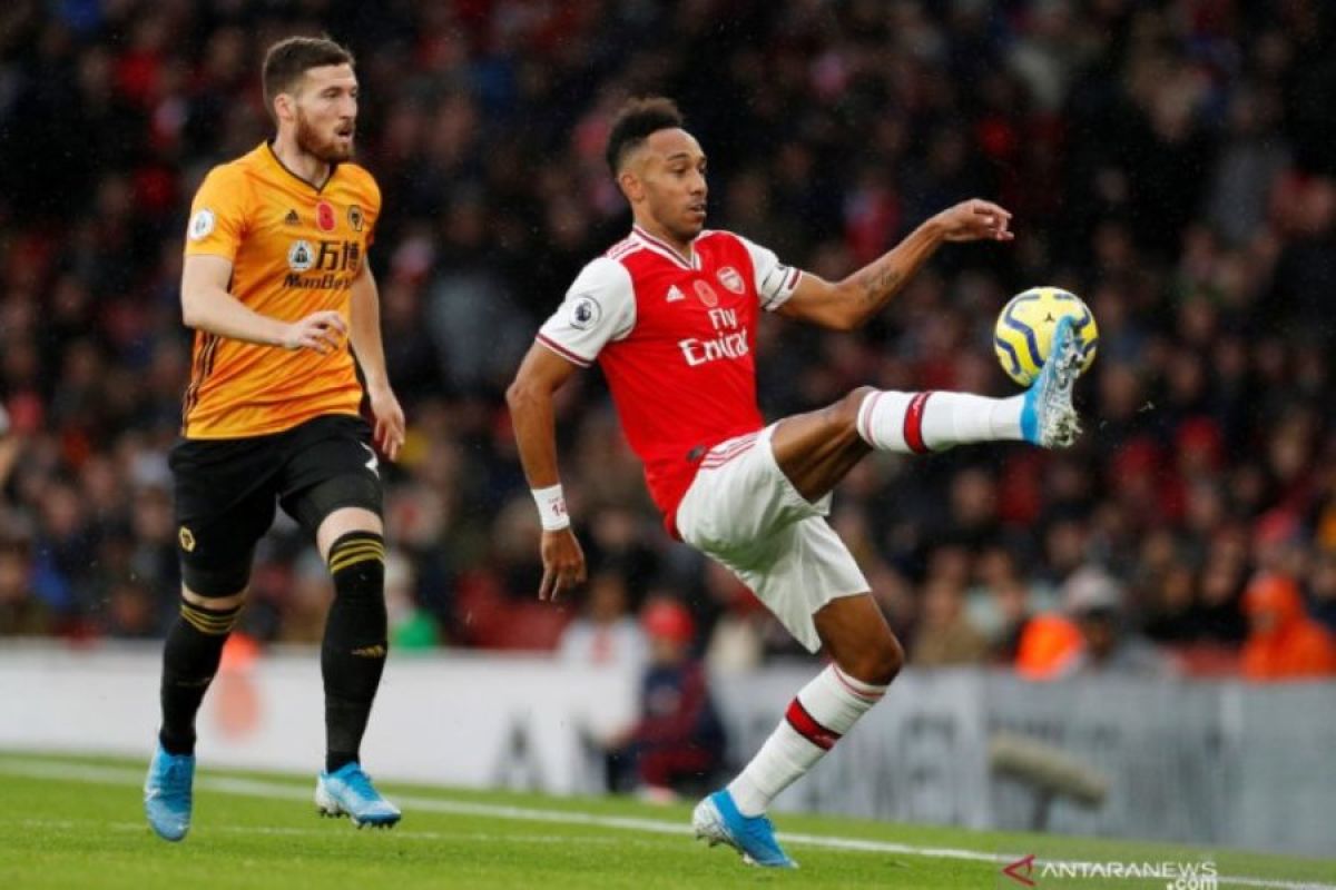 Liga Inggris -- Wolves tahan imbang Arsenal 1-1 di Emirates Stadium