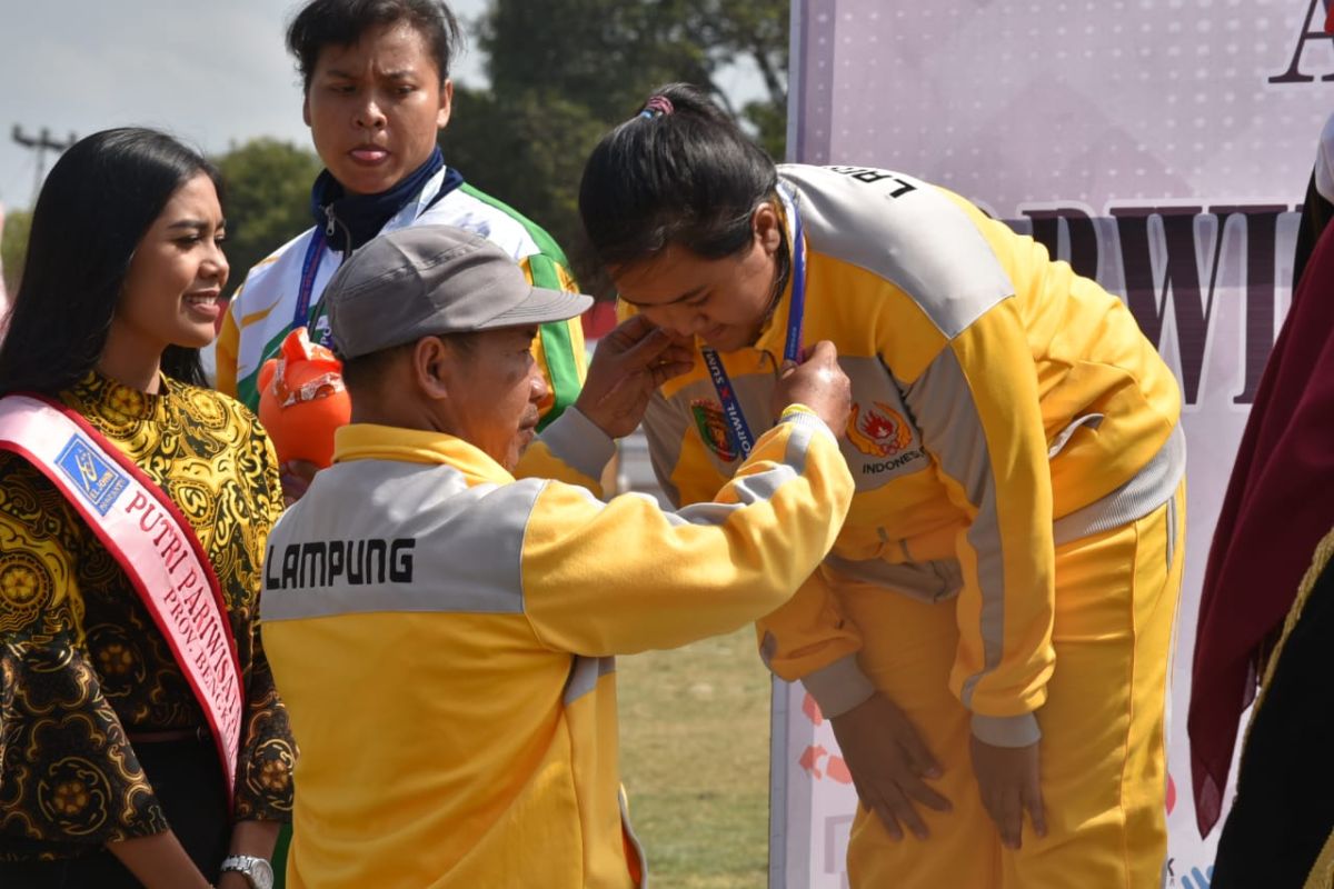 Atlet tolak peluru Lampung peroleh medali emas