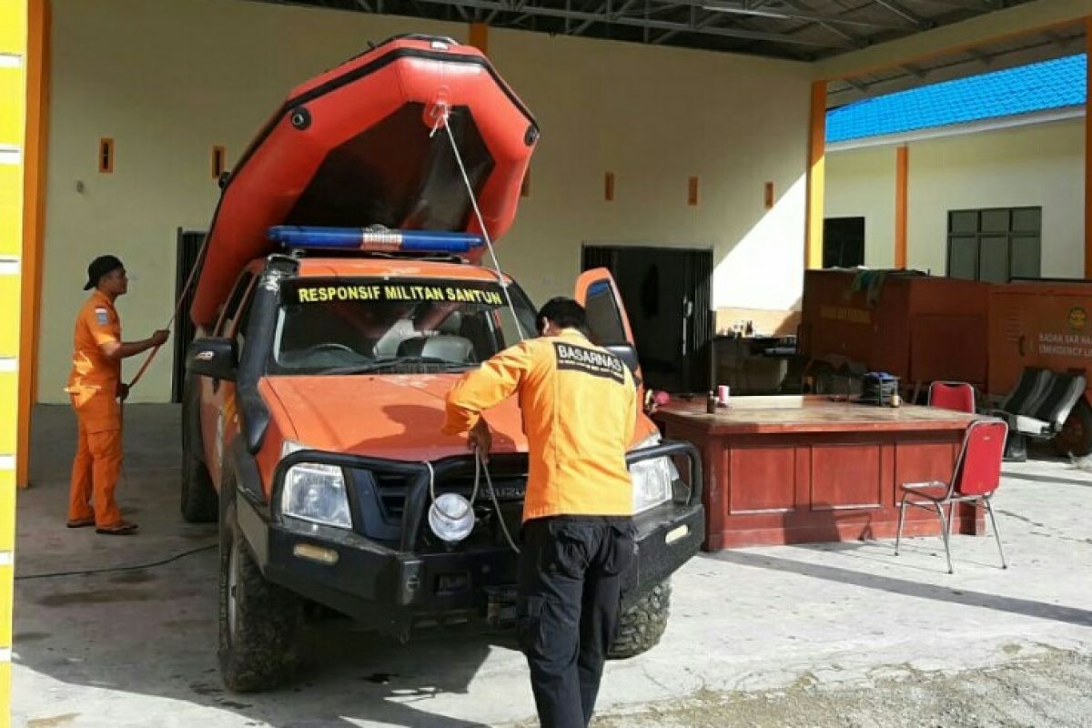 Dua pelajar di Nias hilang saat memancing di sungai