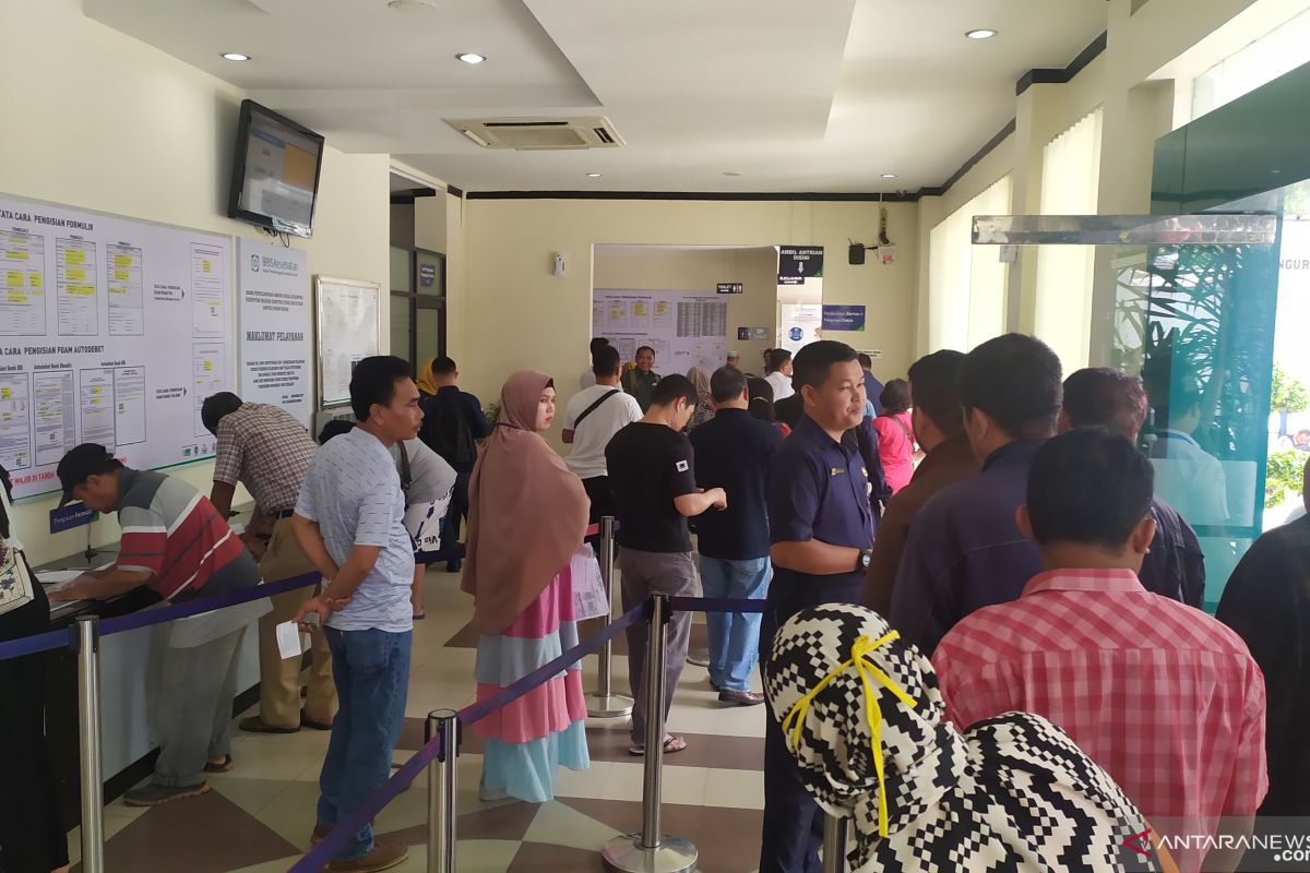 Iuran BPJS Kesehatan naik, banyak warga Medan turun kelas