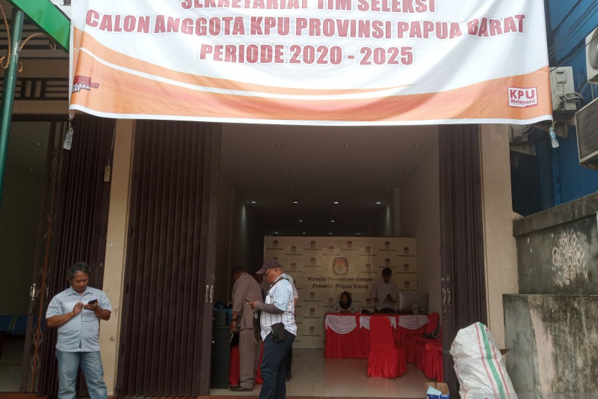 Pendaftatan calon anggota KPU Papua Barat dibuka Jumat