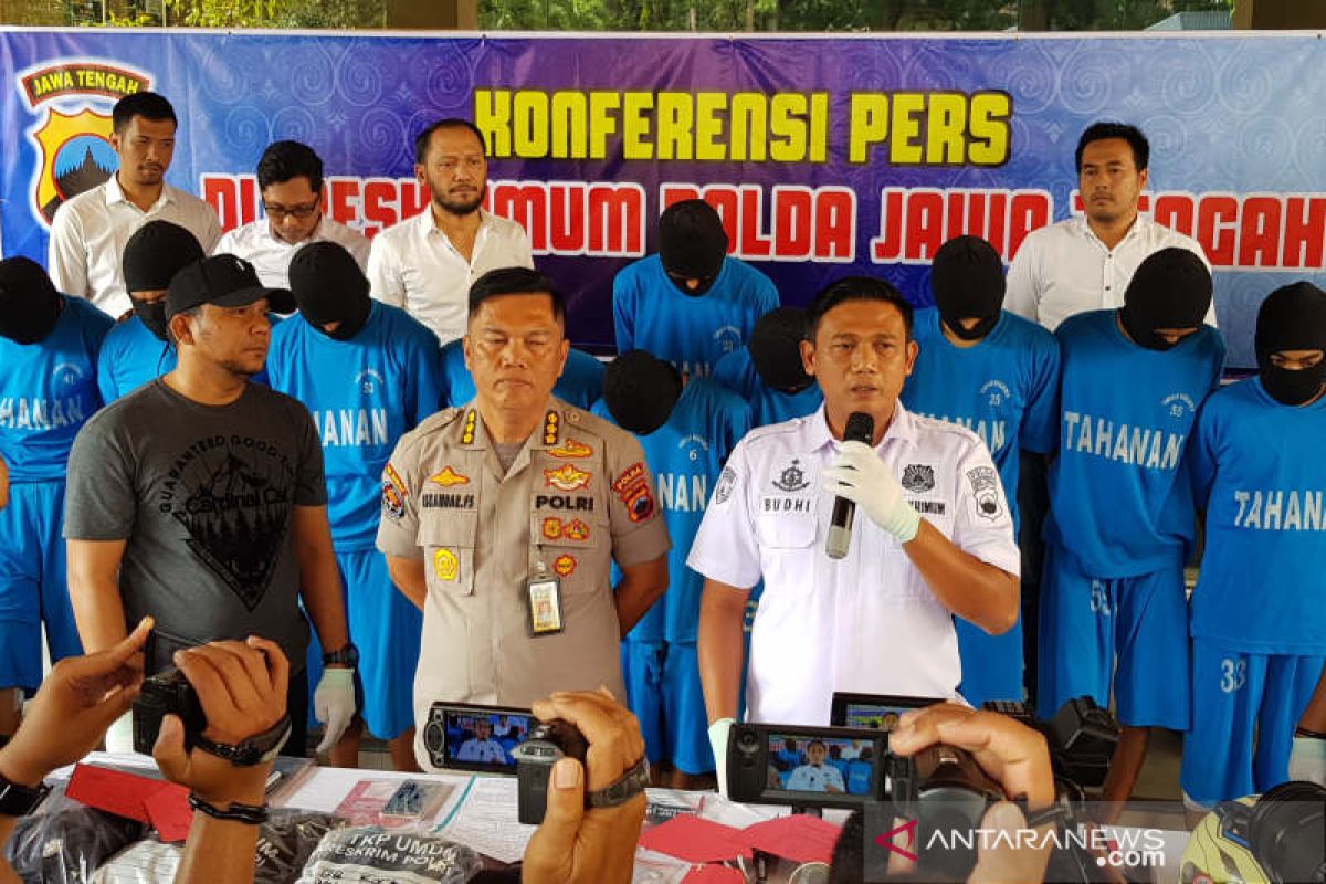 Polda tangkap belasan preman di wilayah Solo