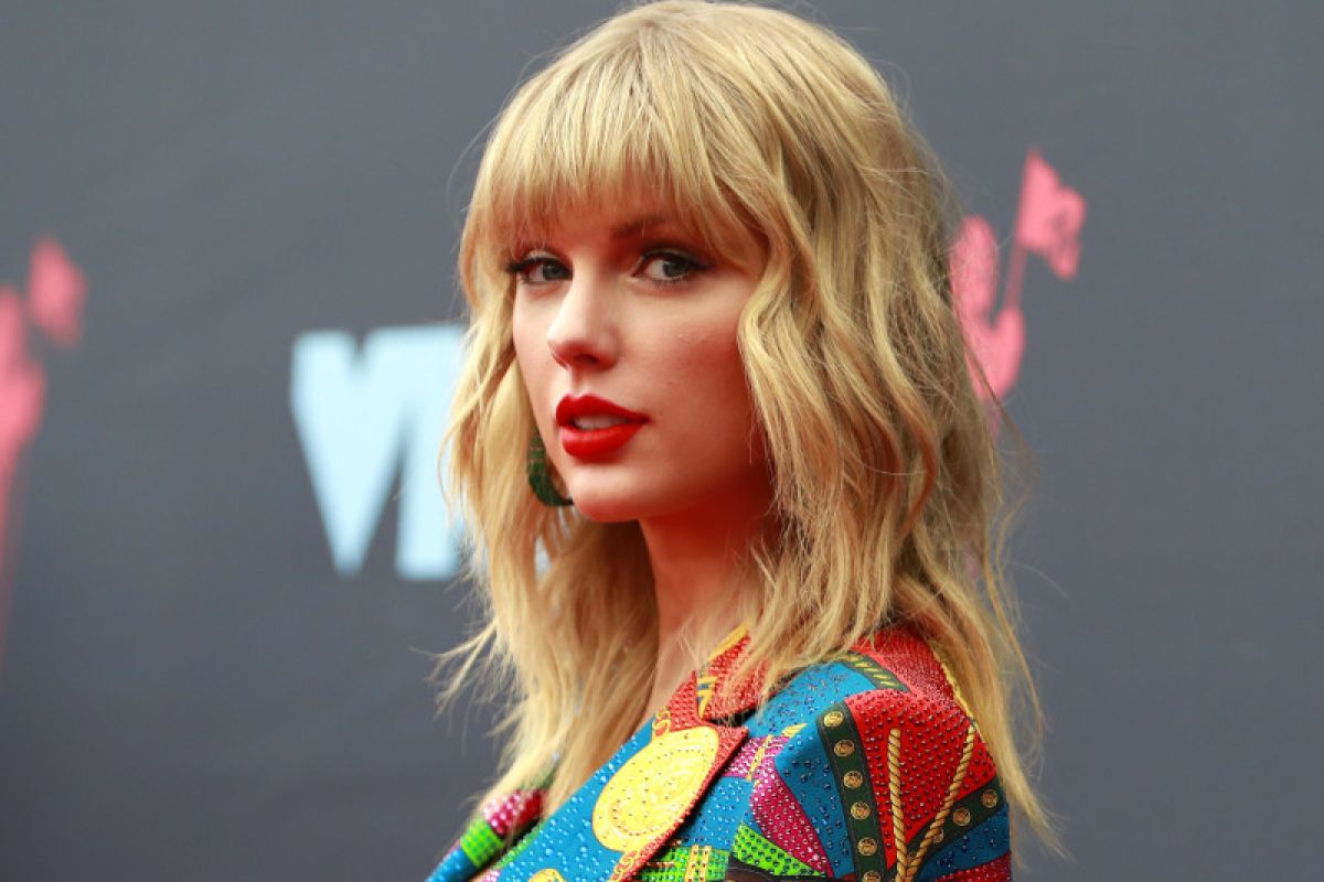 Taylor Swift hingga BTS berjaya di MTV EMA 2019