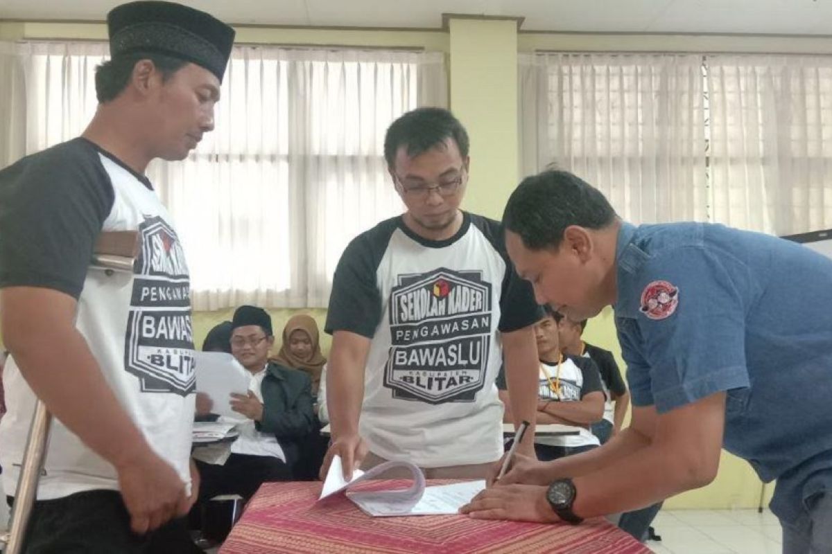 Bawaslu Blitar nyatakan perang terhadap politik uang