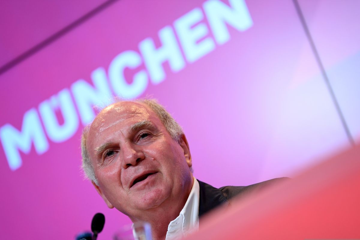 Mantan CEO Bayern Muenchen Hoeness cemaskan pengaruh dana asing ke klub-klub besar Eropa