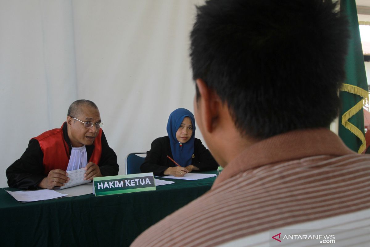 Polres Gorontalo Kota lakukan sidang di tempat pelanggar lalu lintas