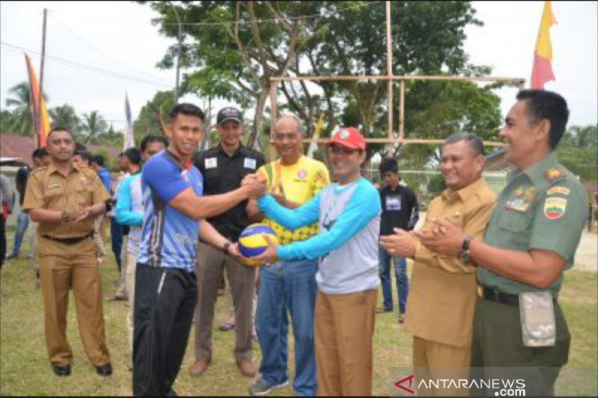 Pemkab Sijunjung gelar kejuaraan bola voli, cari bibit atlet