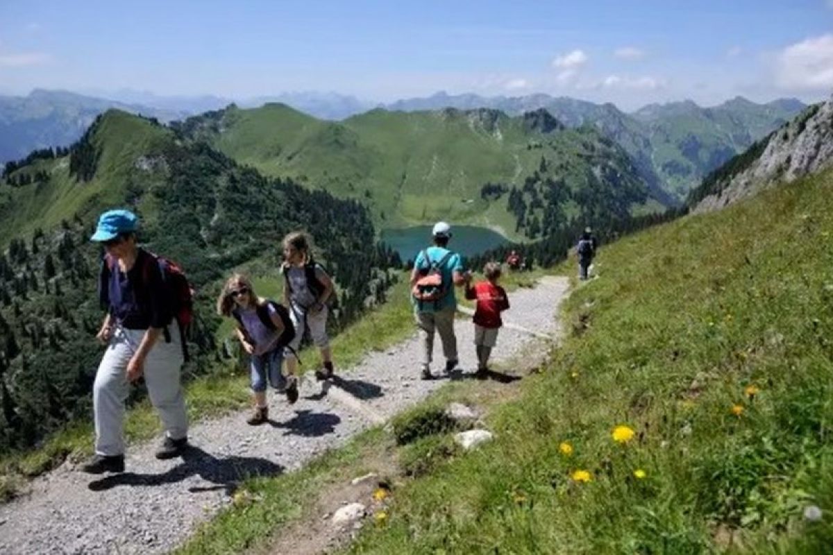 Meski mahal, Swiss tawarkan perjalanan berkualitas