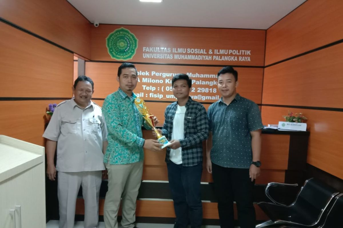 Fisipol juara turnamen futsal antar fakultas di UM Palangka Raya