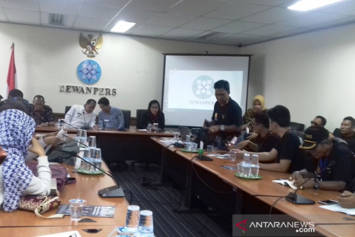 Jurnalis Kota Solok gelar diskusi kelompok ke Dewan Pers