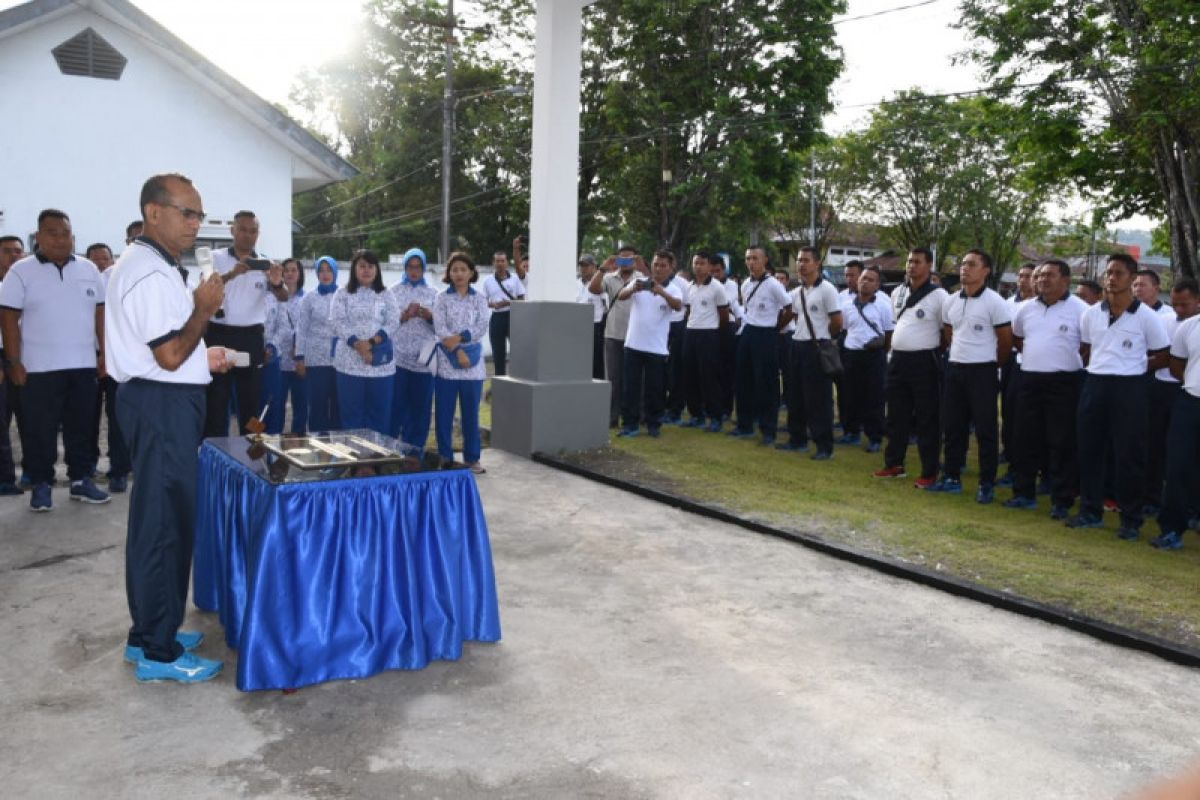 Danlantamal VIII Manado ajak prajurit bekerja keras