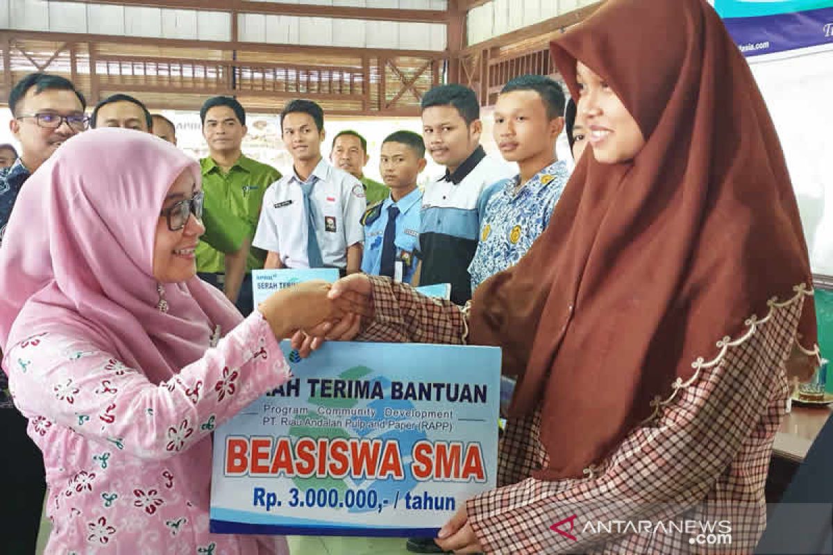 Penyaluran beasiswa Penajam ditargetkan rampung akhir November 2019